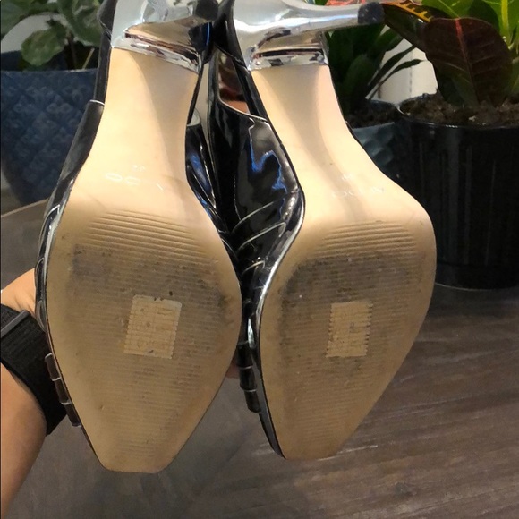 Aldo  heels - Picture 4 of 4